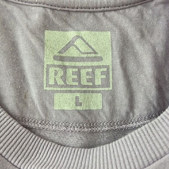 NWT Reef Logo Sweatshirt Size L (junior) - Picture 7 of 7